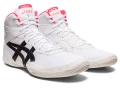 białe-buty-zapaśnicze-Asics.webp