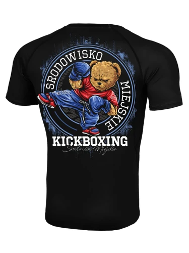 rashguard-kickboxing-bear-środowisko-miejskie.webp
